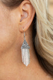 Paparazzi Pyramid SHEEN - Silver - Veronica's Jewelry Paradise, LLC