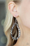 Paparazzi Striking RESPLENDENCE - Silver - Veronica's Jewelry Paradise, LLC