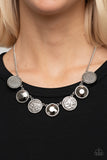 Paparazzi Urban Elite - Silver